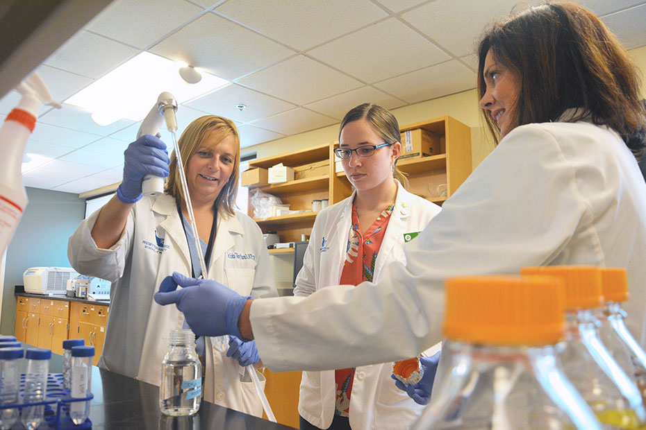 Students, Professor Collaborate on Real Research | School of Pharmacy | Presbyterian College | Clinton SC